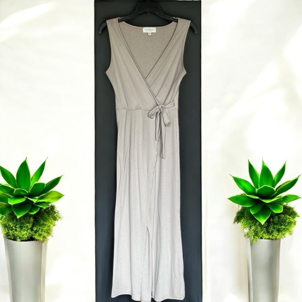 𝒥ℯ𝓈𝓈𝒾𝒸𝒶 𝒮𝒾𝓂𝓅𝓈ℴ𝓃 𝒯𝒶𝓃 Sleeveless Wrap Dress size medium